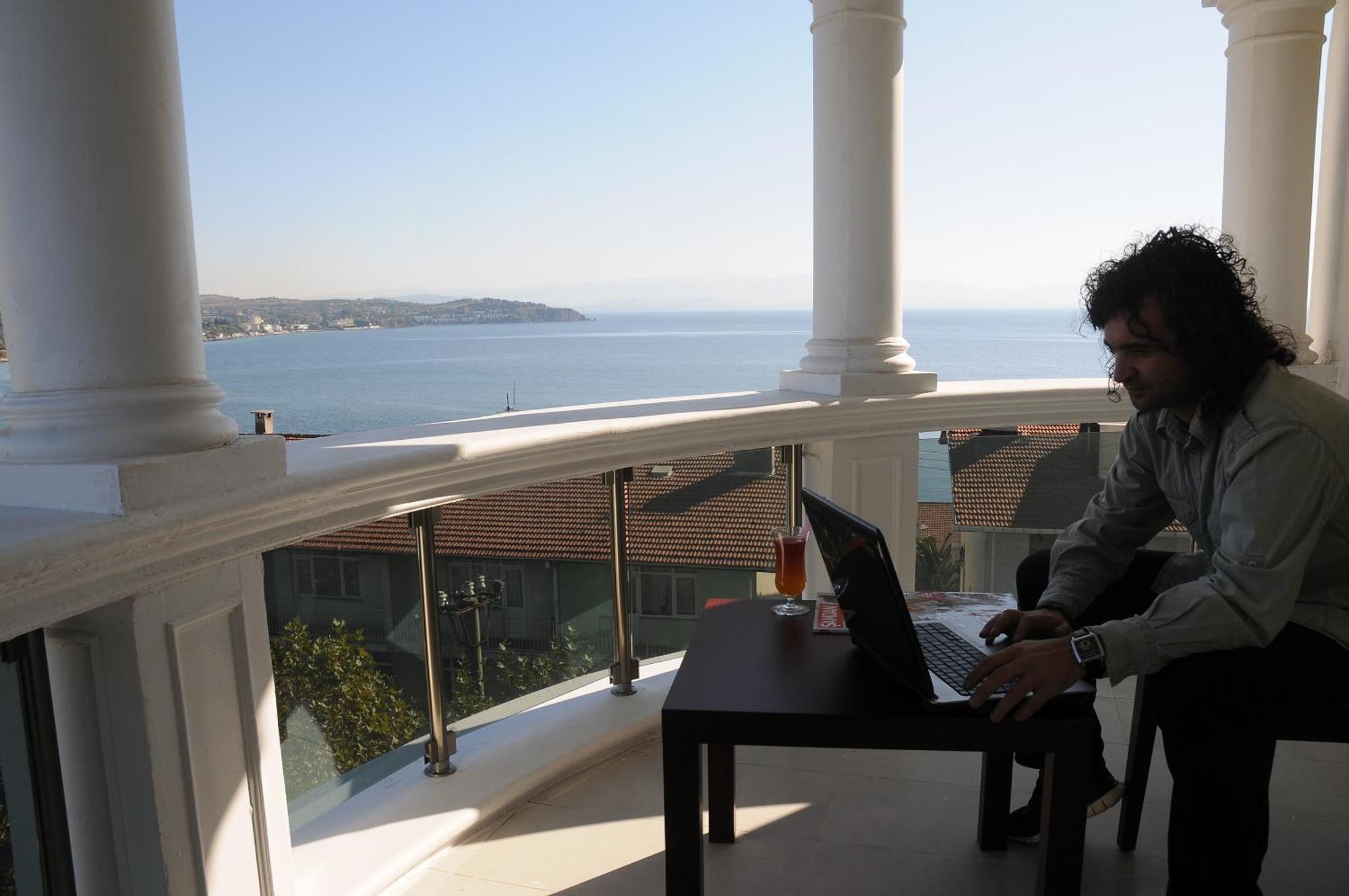 Paradise Island Hotel Darıca Exterior foto