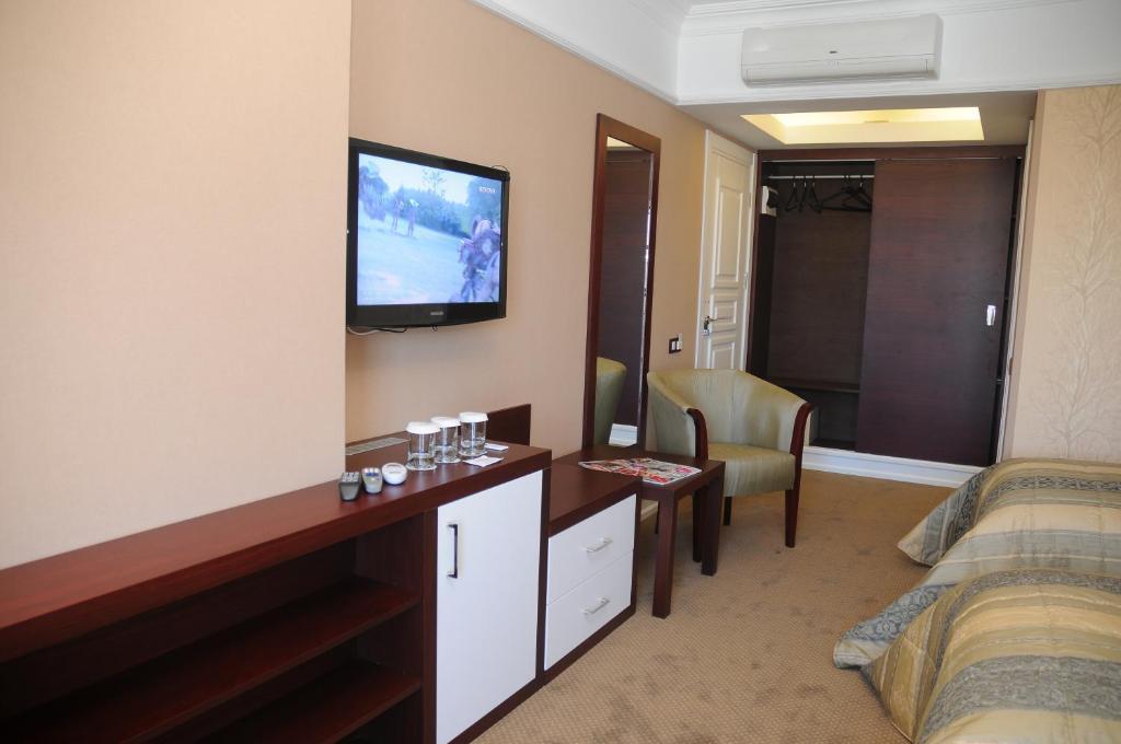 Paradise Island Hotel Darıca Quarto foto