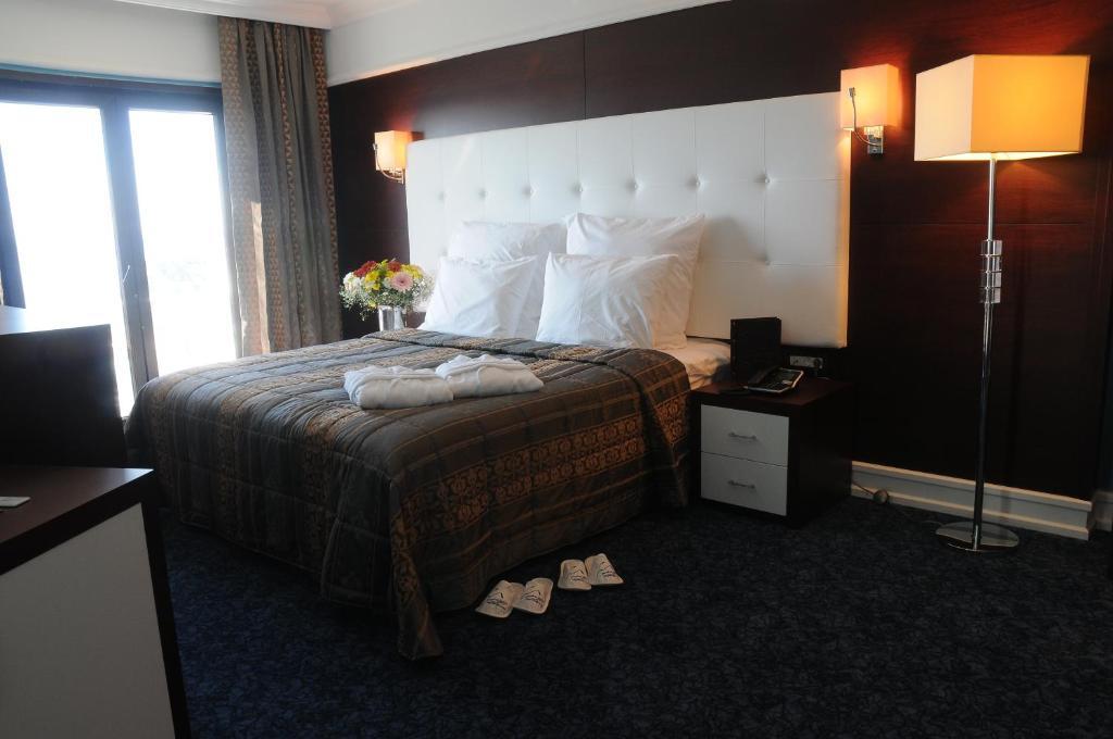 Paradise Island Hotel Darıca Quarto foto